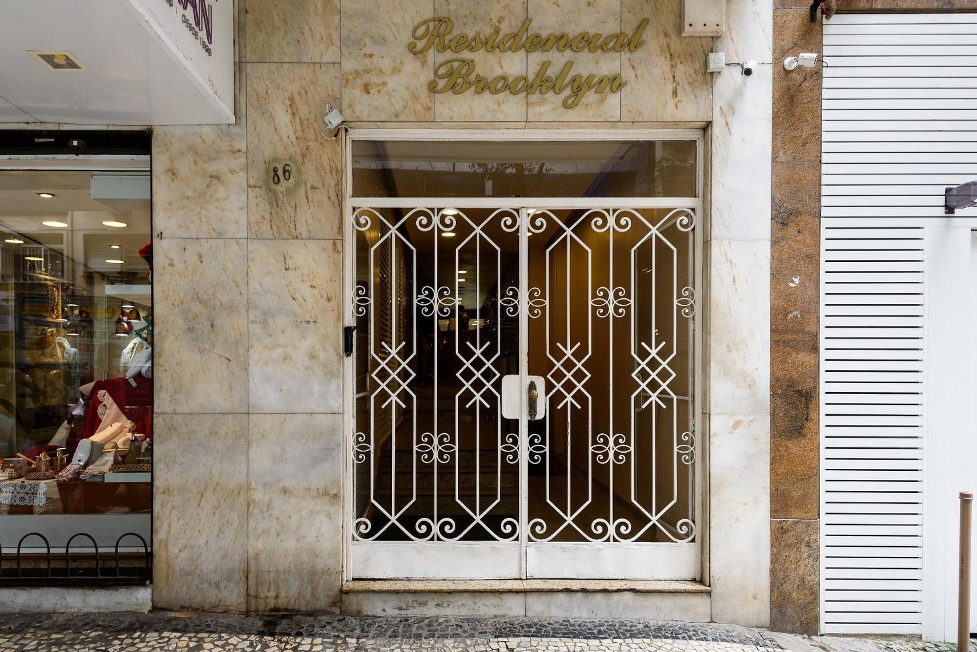 1 A 200m Da De Copacabana | Sc 86/712 Apartemen